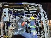 लकझरी बस चा टायर फुटून अपघात 24 जणांचा होरपळून मृत्यू ,