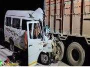 सैलानी बाबा चे दर्शन घेऊन परतणाऱ्या वाहनावर काळाचा घाला 12 भाविक ठार ,