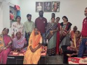 प्रतिभा फाउंडेशन ने नवजीवन वृद्धाश्रम नेर येथे सदिच्छा भेट देऊन केली मदत.