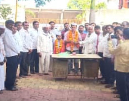 पिंपळगाव रेणुकाई येथे शाहरुख खान ने वाचवले कृष्णाचे प्राण