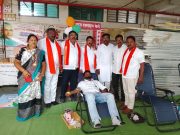 “जनसेवा हीच मानवसेवा”, श्री वसंतराव नाईक महाविद्यालय येथे संतोष ढवळे मित्र परिवाराने केले रक्तदान