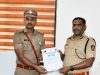 एक कोटी बत्तीस लाख रुपयांची अंमली पदार्थाची कारवाई यशस्वी केल्याबद्दल ठाणेदार गजानन करेवाड पोलीस महानिरीक्षककांच्या हस्ते सन्मानित ,