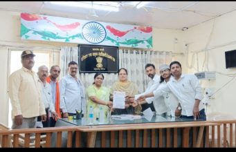 पत्रकारावरील भ्याड हल्ल्याने जिल्हा हादरला; वाळू माफियांविरोधात पत्रकारांचा एल्गार!